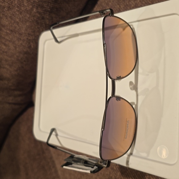 SONOMA BRAND MEN'S 100% UV PROTECTION BLACK SUNGLASSES - Picture 1 of 13